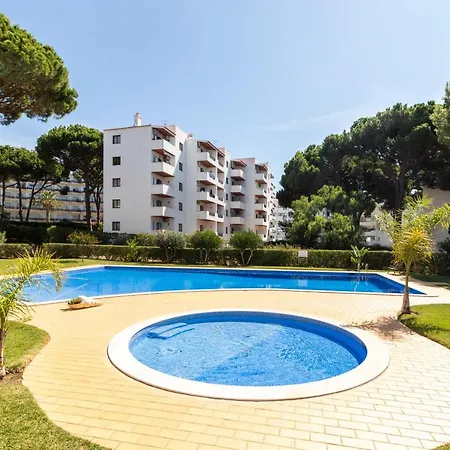 Appartement Centralgarve - Great, Bright 2-bedroom Flat In The Center Of -topazio Vilamoura