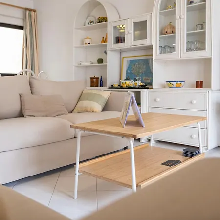 Appartement Centralgarve - Great, Bright 2-bedroom Flat In The Center Of -topazio