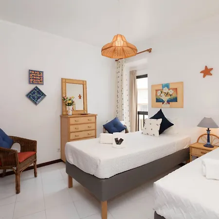 Centralgarve - Great, Bright 2-bedroom Flat In The Center Of -topazio